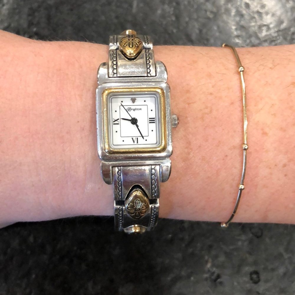 Watch - Picture 2 of 5